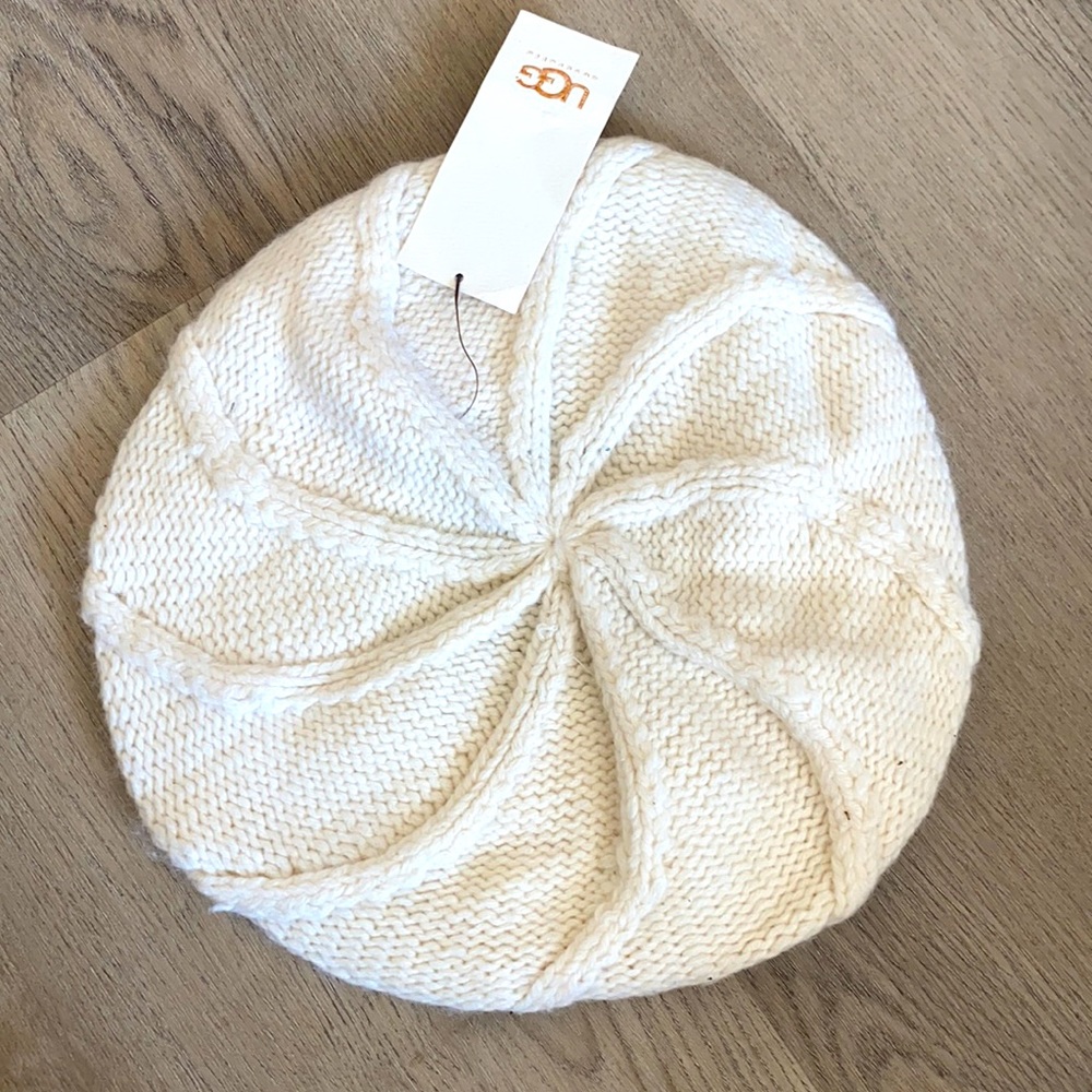 UGG Cable-knit Hat